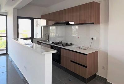 2 Bed Apartment with Gym in Riverside