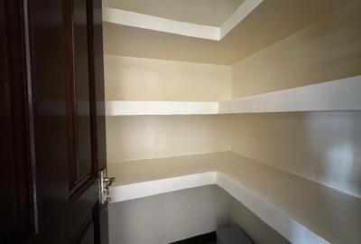 3 Bed Apartment with En Suite at Lavington