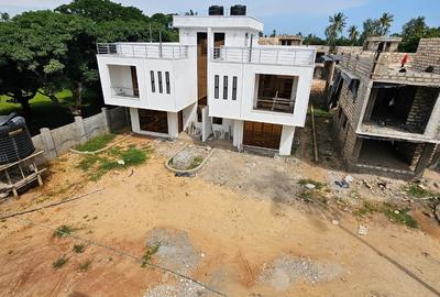 3 Bed Townhouse with En Suite at Mtwapa
