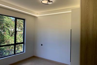 1 Bed Apartment with En Suite in Kilimani