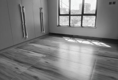 2 Bed Apartment with En Suite in Brookside - 2