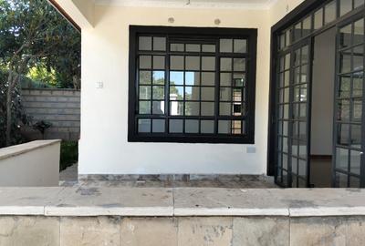 3 Bed House with En Suite at Karen