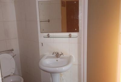 5 Bed Townhouse with Swimming Pool in Lavington