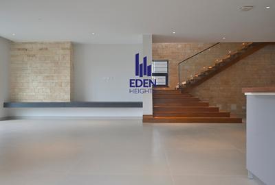 4 Bed House with En Suite in Loresho - 2