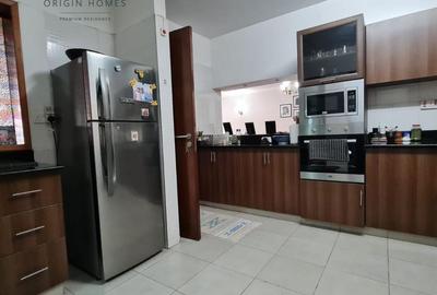 3 Bed Apartment with En Suite at Kilimani