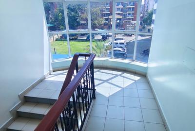 3 Bed Apartment with En Suite in Rhapta Road - 3