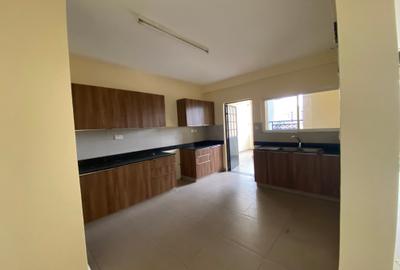 3 Bed Apartment with En Suite at Kindaruma Road