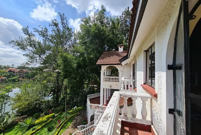 5 Bed House with En Suite at Nyari