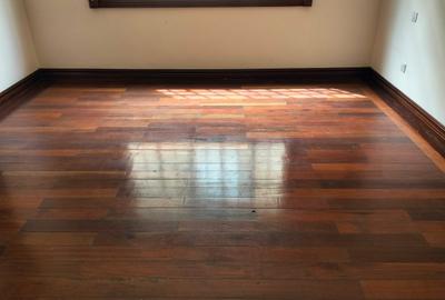 4 Bed Townhouse with En Suite in Lavington - 3