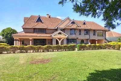 5 Bed House with En Suite in Kitisuru