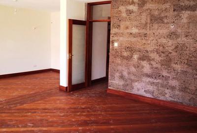 4 Bed Apartment in Lavington - 2