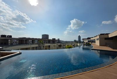 4 Bed Apartment with En Suite at Riverside Drive. - 3