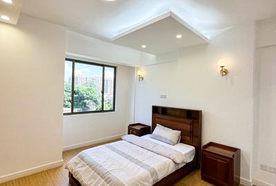 4 Bed Apartment with En Suite in Lavington
