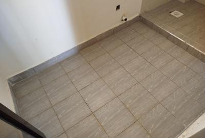 3 Bed Apartment with En Suite at Syokimau