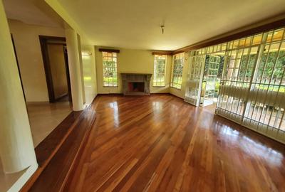 4 Bed House with En Suite at Runda