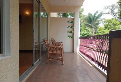 4 Bed Apartment with En Suite in Kilimani