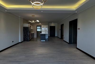 2 Bed Apartment with En Suite at Riverside Drive - 2