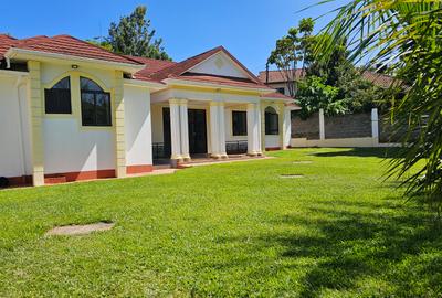 4 Bed House with En Suite at Runda