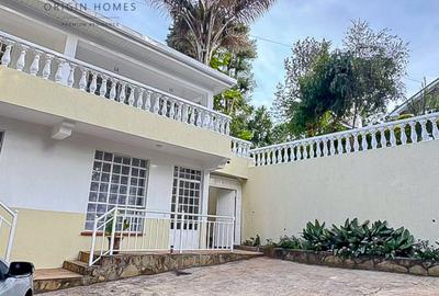 Furnished 1 Bed Apartment with En Suite at Rosslyn