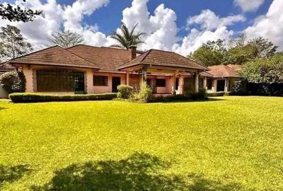 4 Bed House with En Suite in Karen - 3