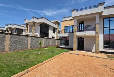 4 Bed Townhouse with En Suite in Ongata Rongai - 2