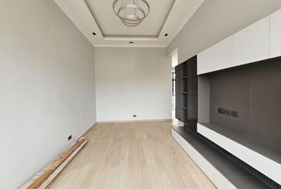 5 Bed House with En Suite in Lavington - 2