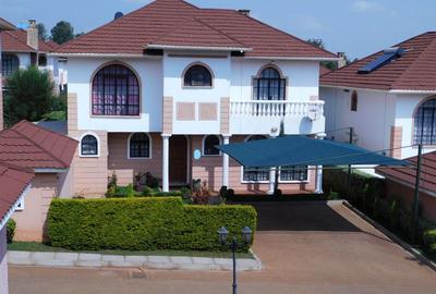 4 Bed House with En Suite at Fivestar Meadows