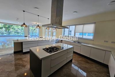 4 Bed Apartment with En Suite in General Mathenge - 4