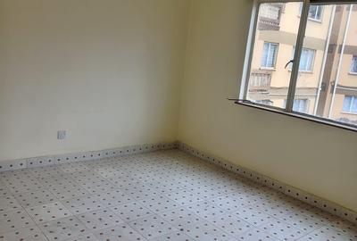 Serviced 3 Bed Apartment with En Suite in Kilimani