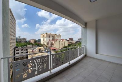 2 Bed Apartment with En Suite at Second Parklands - 2