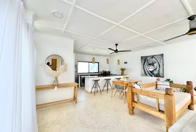 2 Bed Villa with En Suite in Watamu - 4