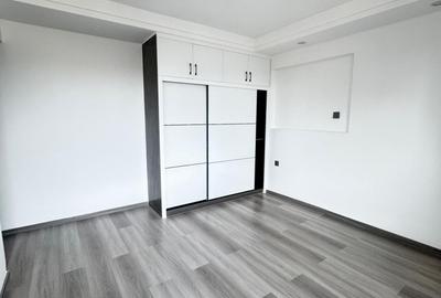 2 Bed Apartment with En Suite in Westlands Area - 3