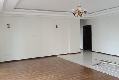 3 Bed Apartment with En Suite in Kileleshwa