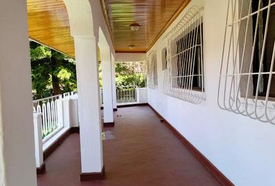 5 Bed House with En Suite at Thigiri