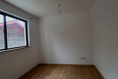 4 Bed Townhouse with En Suite at Convent Lane - 2