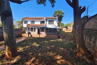 4 Bed Townhouse with En Suite at Lavington Green