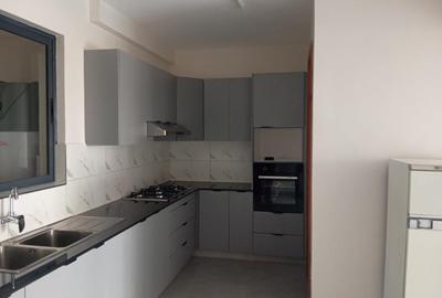 3 Bed Apartment with En Suite at Westlands Estate Nairobi