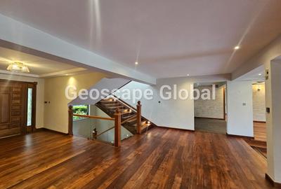 5 Bed House with En Suite in Loresho