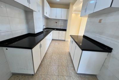 3 Bed Apartment with En Suite in Kileleshwa
