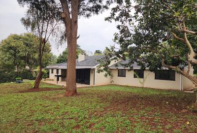 4 Bed House with En Suite in Loresho - 2