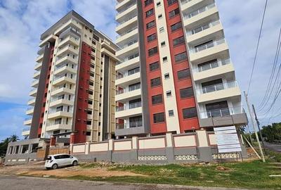 3 Bed Apartment with En Suite at 3Rd Avenue Nyali