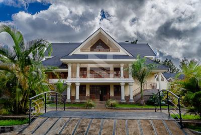 4 Bed House with En Suite in Karen