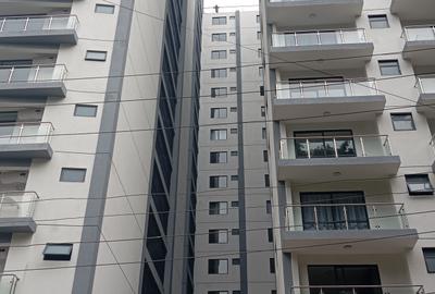 2 Bed Apartment with En Suite at Riverside Drive