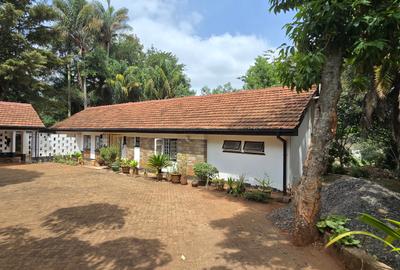 4 Bed House with En Suite at Kyuna Road - 4