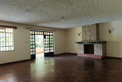 5 Bed Townhouse with En Suite in Loresho