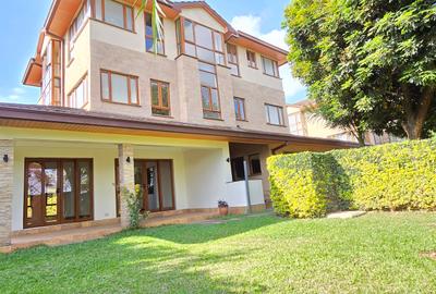 5 Bed Townhouse with En Suite at Jacaranda Avenue