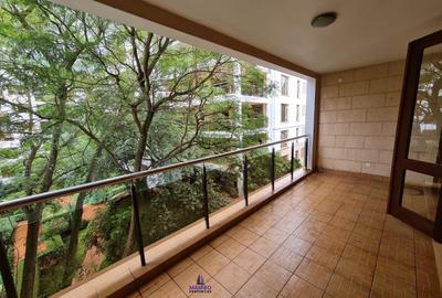 3 Bed Apartment with En Suite at Riverside Drive