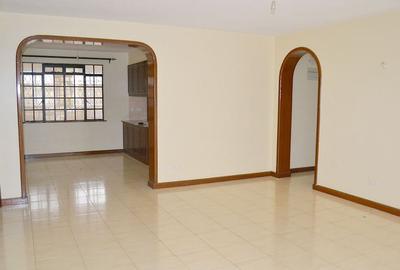 3 Bed Apartment with En Suite at Sports Road