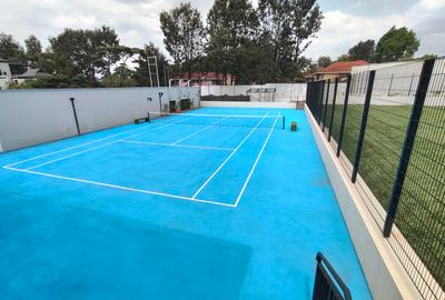 4 Bed Townhouse with En Suite at Runda - 2