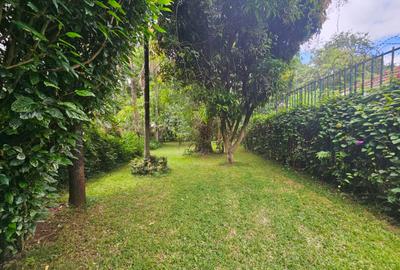 3 Bed Townhouse with En Suite in Westlands Area